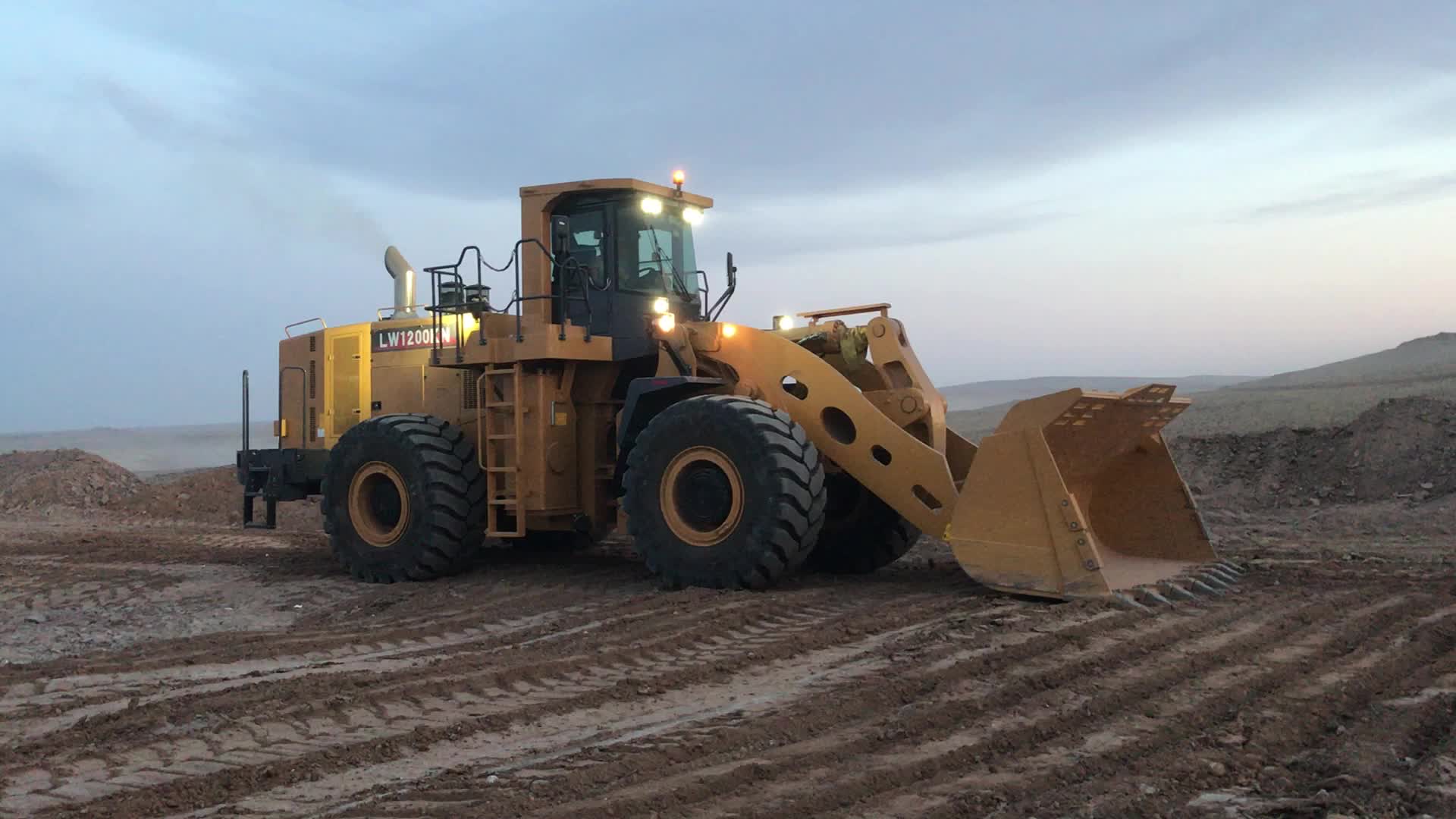 Аренда фронтального погрузчика XCMG Аренда фронтального погрузчика XCMG